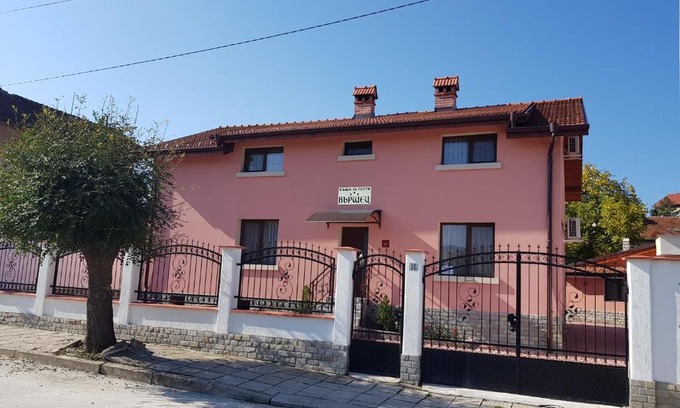 Vurshets Apartment | Къща за гости Вършец