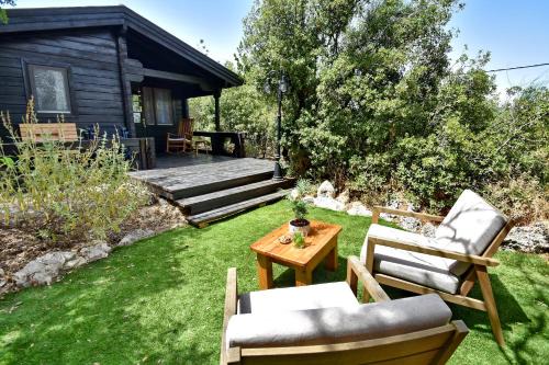 Abirim Cabin | בקתות בית מאיר אבירים - זמן בריאה