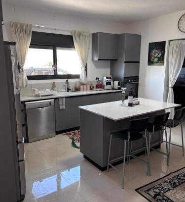 Isfiya Apartment | הבית על ההר בכרמל