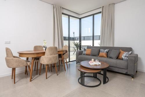Yavne'el Apartment | רוי סוויטות בוטיק - 2 סוויטות עם מרפסת פרטית
