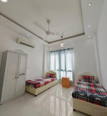 Al Khuwair Apartment | سكن شباب مشترك يومي اسبوعي شهري