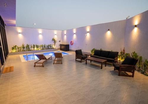 Al Kura Ski Chalet | شاليهات بلانكا الفندقيه