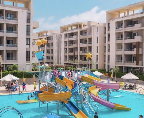 Borg el Arab Ski Chalet | شاليه عائلي في قرية جراند هيلز طابق أرضي بحديقة خاصة غرفتين نوم وريسبشن واسع