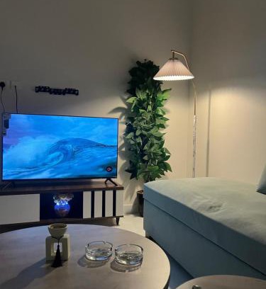 Hafr Al Batin Apartment | شقة بصالة وغرفة نوم ودورة مياة