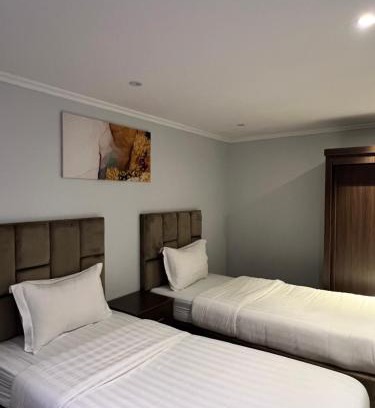 Al Ulaya Apartment | شقق لين