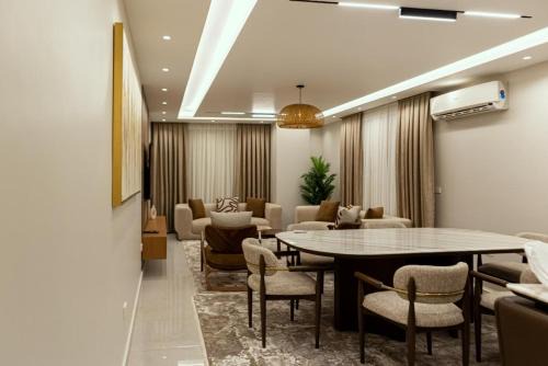 Nasr City Apartment | شقه فندقيه فاخره مدينه نصر متفرع من مكرم عبيد