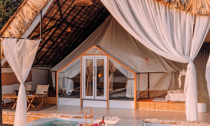 Mae Taeng Bed & Breakfast | ที่พักพูวิลล่าสวนตัวกลางเขาอ่างแช่น้ำอุ่นกลางสระวิวภูเขาทะเลหมอก ที่จอดรถสวนตัว