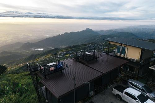 Lom Kao Ski Chalet | ไร่ผางาม ภูทับเบิก