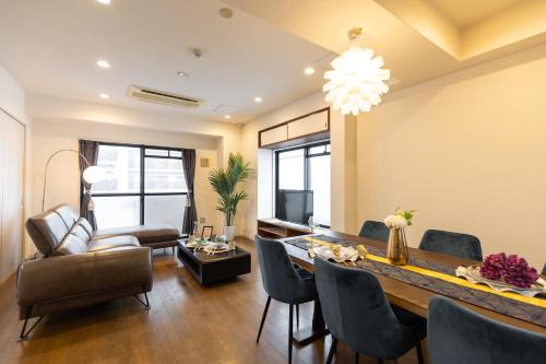 Motomatchi Apartment | なんば各駅徒歩圏内 団体予約可能 GroundCourt難波 心斎橋 道頓堀 黒門市場