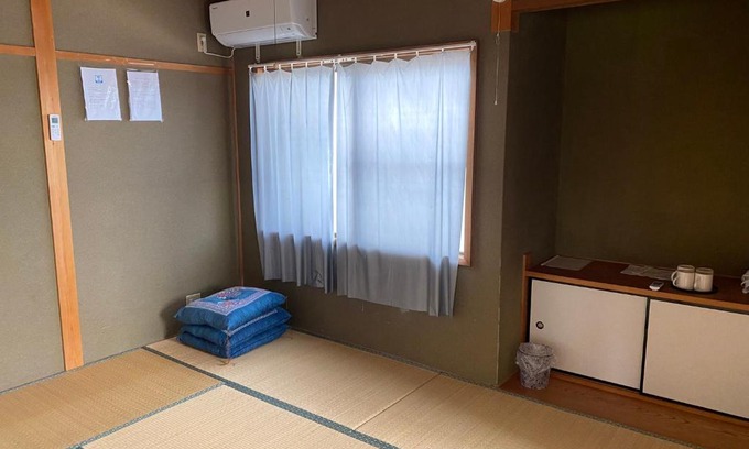 Gifu Apartment | シェアハウスの和室or洋室 24時間スーパー徒歩5分 共同ワークスペース有