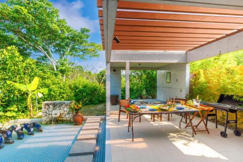 Bise House | 屋上ジャグジー付きBBQ可能 美ら海水族館まで4分 Bise Museum villa