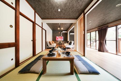 Sawara-ku Apartment | 憩いの家 昭代