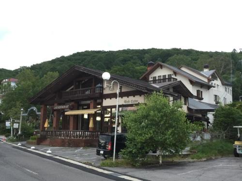 Shirakabako Hotel | 白樺湖榮園