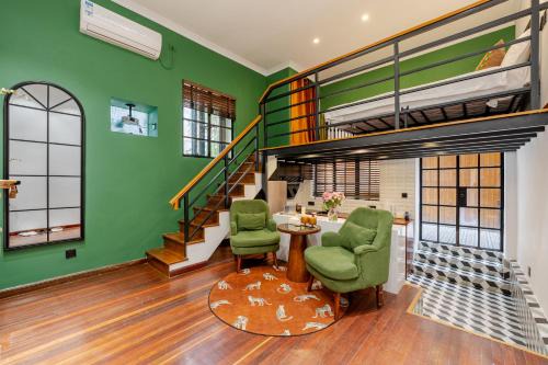 Xuhui Apartment | 繁花南音