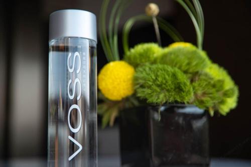 Yanta Qu Hotel | 西安曲江芳林苑酒店