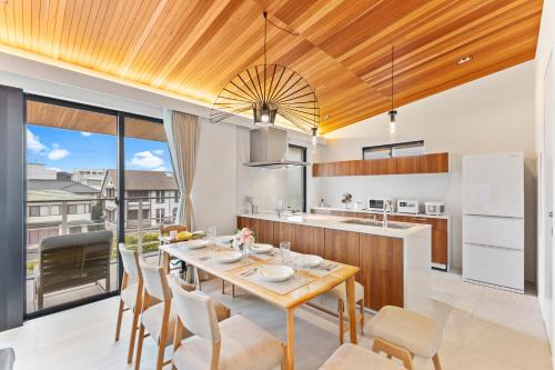 Zushi Apartment | 逗子海岸から徒歩2分のまるまる貸切アパート