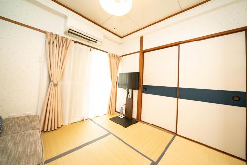 Matsuyama Apartment | 高原マンション 205