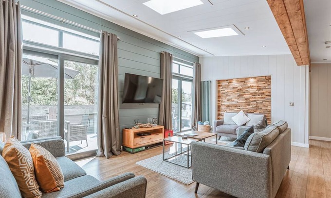 Bridgnorth Ski Chalet | 1 bedroom accommodation in Bridgnorth