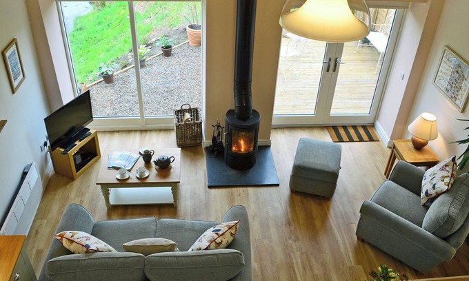 Lauder Cottage | 1 bedroom accommodation in Oxton, near Lauder