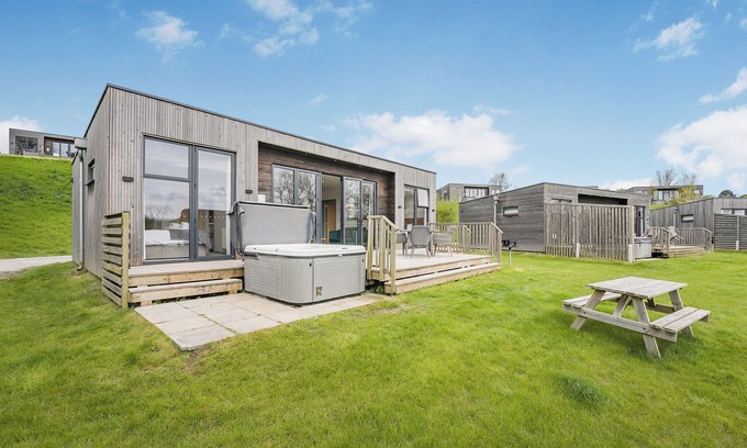 Lewes Ski Chalet | 1 bedroom accommodation in Lewes