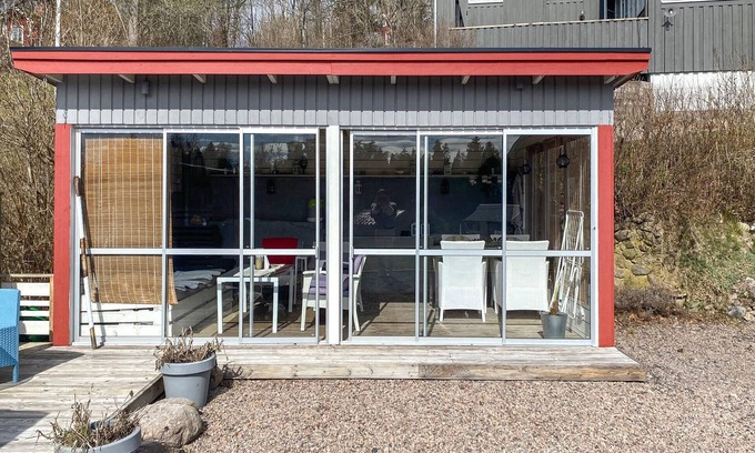 Mullsjo Municipality House | 1 bedroom stunning home in Mullsjö