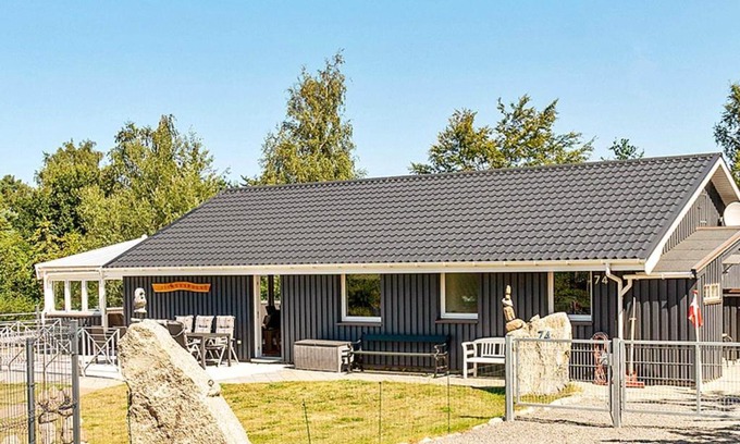 Hoeve Strand House | 10 person holiday home in Fårevejle-By Traum