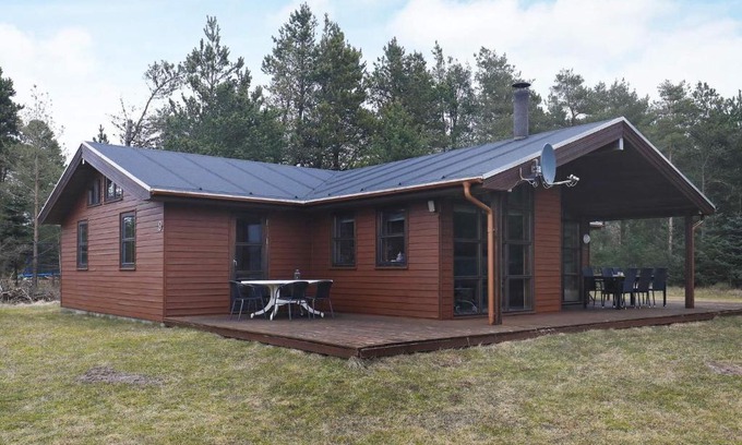 Brovst House | 10 person holiday home in Brovst