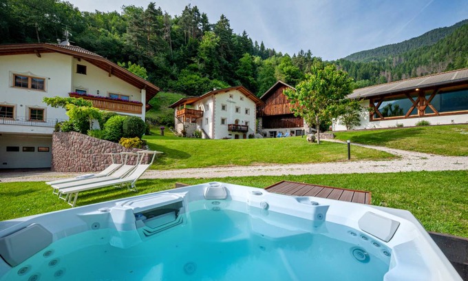 Laion Apartment | 100 m² Apartment ∙ 2 bedrooms ∙ 4 guests