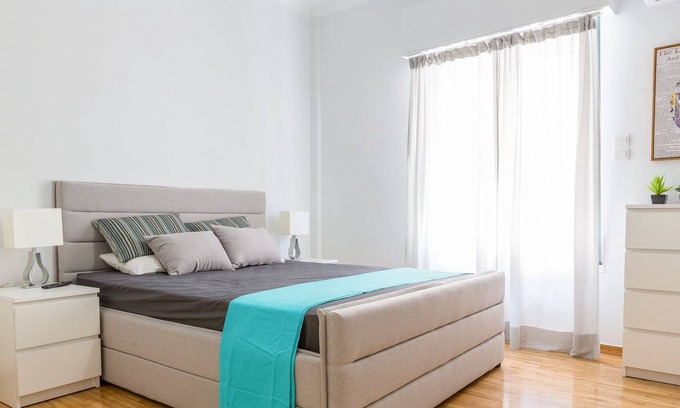 Kypseli Apartment | 100m² Stylish Urban Flat in Bohemian neighborhood