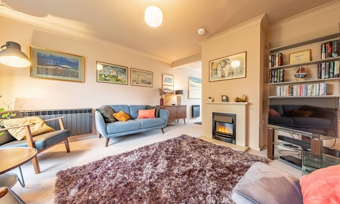 Brancaster Staithe House | 12 The Close, Brancaster Staithe, Norfolk