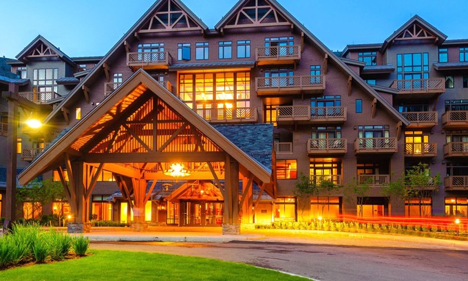 Stowe Area Cabin | 1208 Studio Inside Lodge At Spruce Peak 2nd Floor Spruce Peak & Village Views