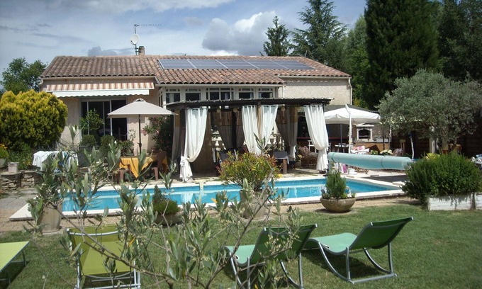 Pierrevert House | 120m² house on 1000m² of land 1 km from Pierrevert and 3 km from Manosque
