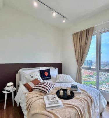 Kampung Sungai Kayu Ara Apartment | 121 Residences by manatidur Near One Utama