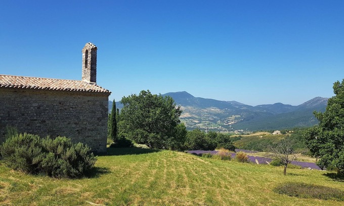 Le Poet-Sigillat Other | 12th-century chapel, a haven of peace in the heart of the Drôme Provençale.