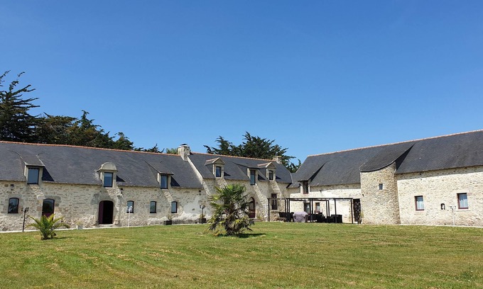 Surzur House | 14th century manor house -Bretagne-Morbihan-SURZUR - le colombier de kerguezec