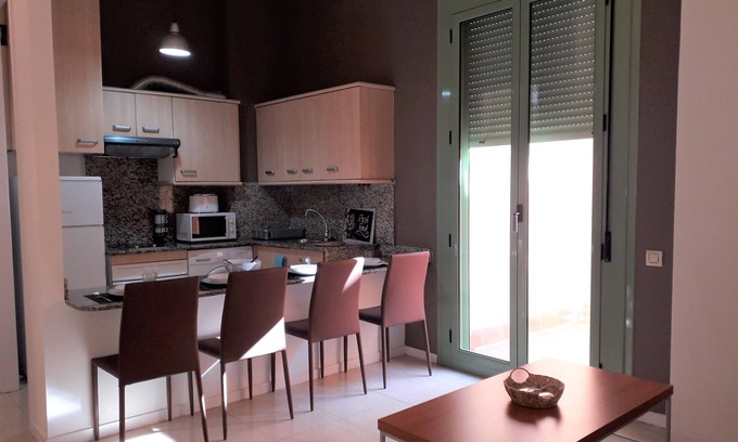 Tarragona Apartment | 15 Comfortable Apartment in City