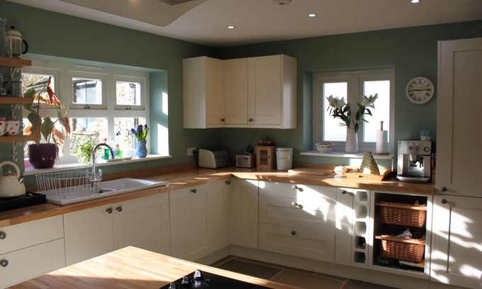 Clayton Cottage | 17th Century 3 bedroom Cottage in the South Downs Way National Park with garden