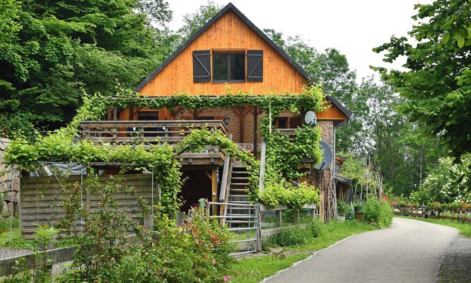 Sainte-Croix-aux-Mines House | 1840 house in the heart of nature, a haven of peace ideal for groups or families