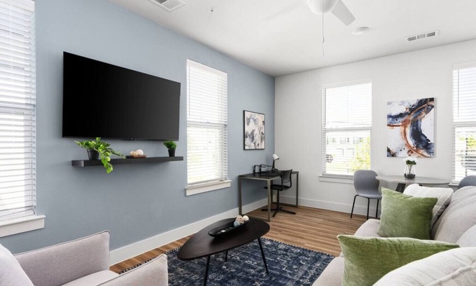 Pflugerville Apartment | 1B/1B Round Rock:Pool, Sauna & On-Site Coffee Shop