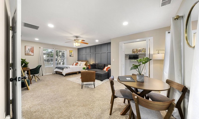 Edgewood Apartment | 1BR/1BA Studio