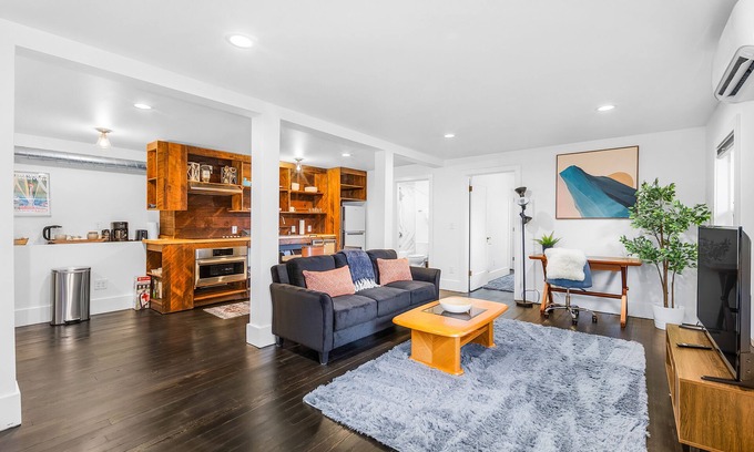 North Beacon Hill Apartment | 1BR Tranquil Haven in Beacon Hill