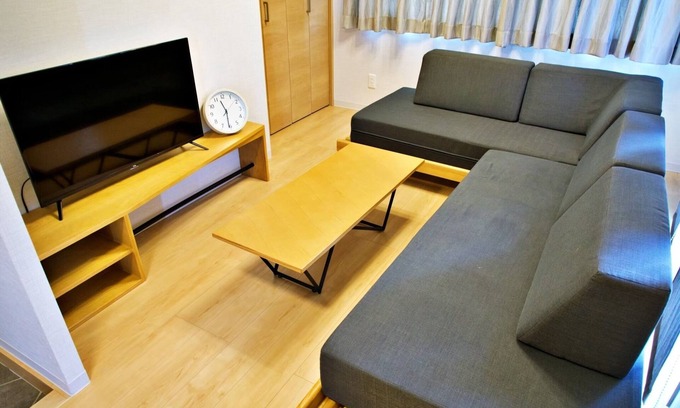 Asato Apartment | 1LDK 4 minutes walk from Makishi station 5 mi/Naha Okinawa