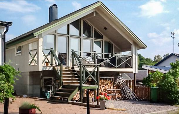 Sjotorp House | 2 bedroom accommodation in Sjötorp