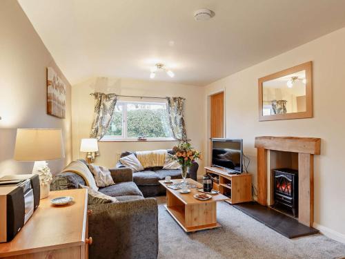 Abergele House | 2 Bed in Betws y coed 80629
