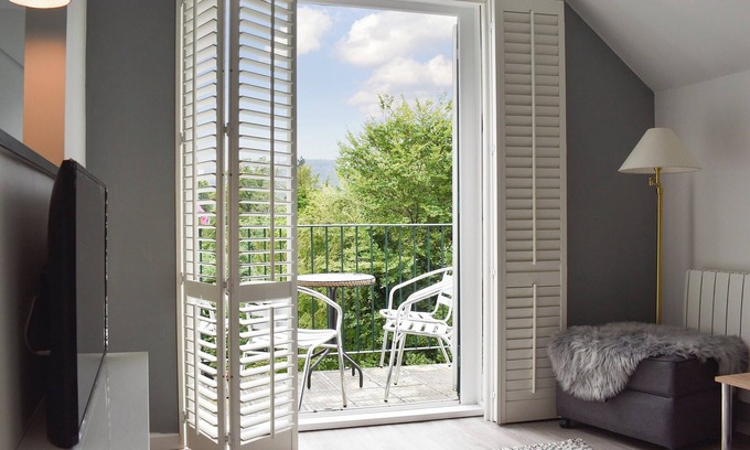 Bowness-on-Windermere Cottage | 2 bedroom accommodation in Bowness-on-Windermere