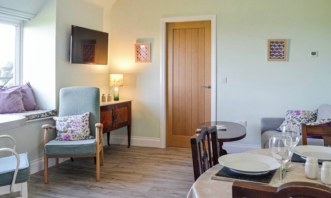 Monreith Cottage | 2 bedroom accommodation in Larroch, near Whithorn