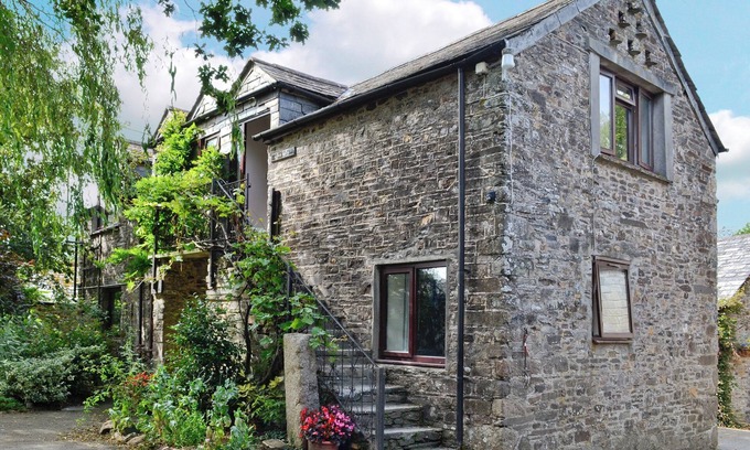 Launceston Cottage | 2 bedroom accommodation in Polson, nr. Launceston