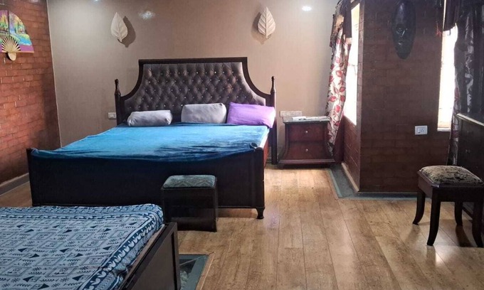 Thoraipakkam Apartment | 2-bedroom apartment in fabulous Thoraipakkam with WiFi, AC, fitness room