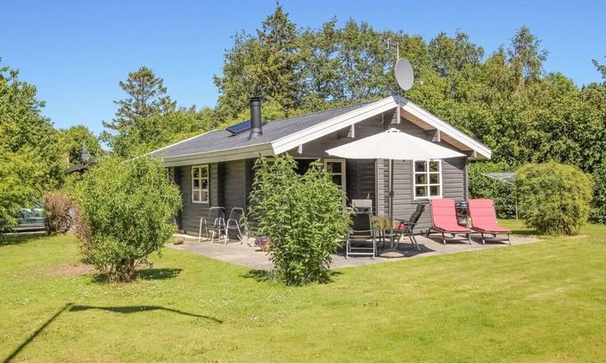 Marup House | 2 bedroom awesome home in Samsø