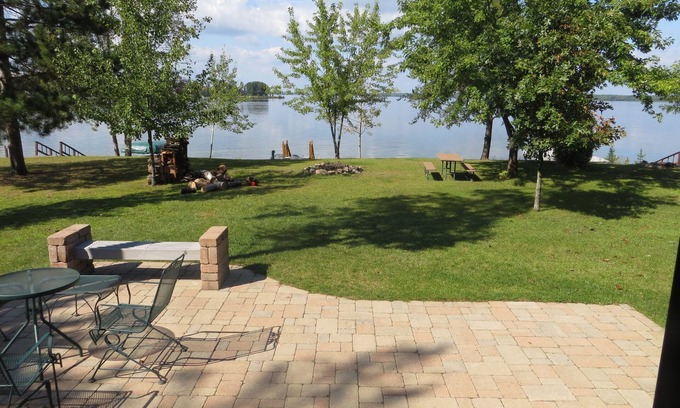 New Lisbon Cottage | 2-bedroom Cottage on the water with your own private dock on Castle Rock Lake.